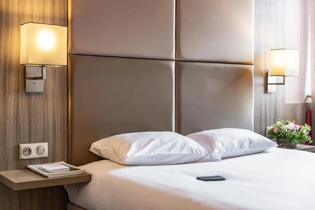 Le Trefle Hotel Portet-sur-Garonne 3*,  Frankrig