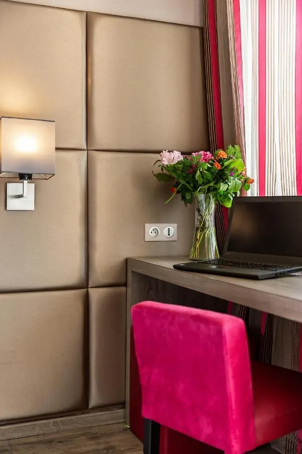 Le Trefle Hotel Portet-sur-Garonne