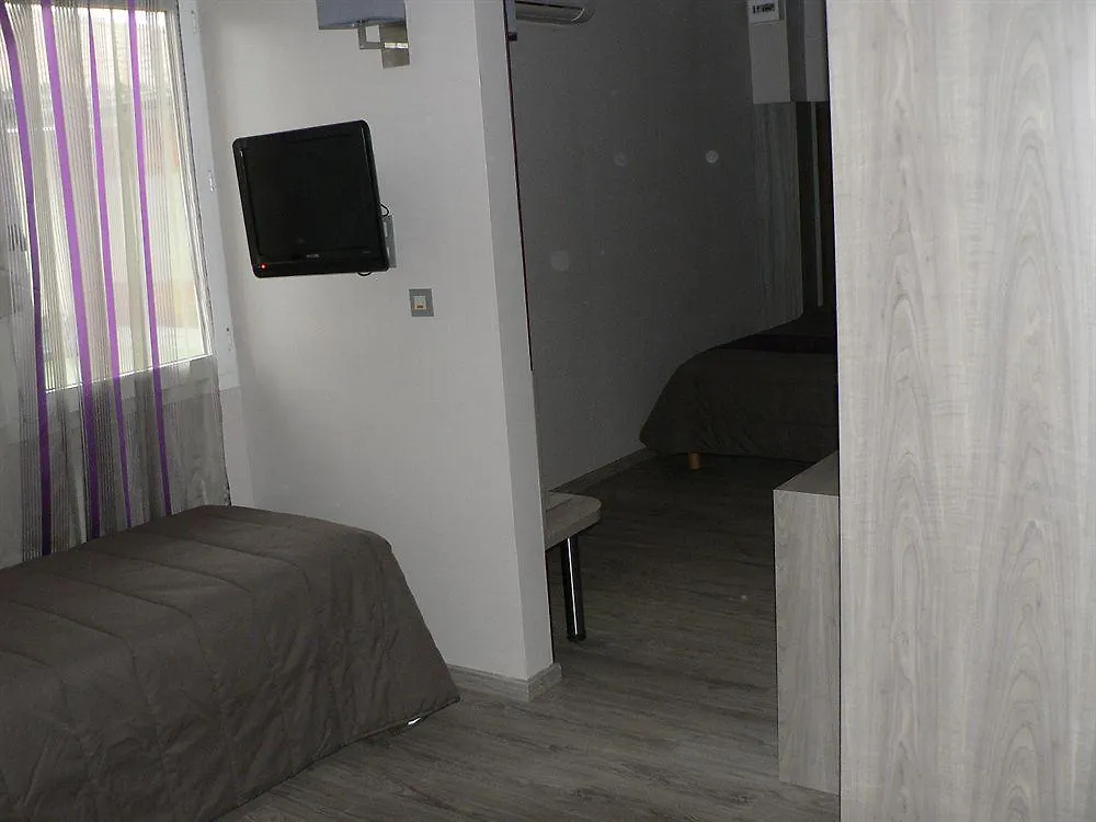 Le Trefle Hotel Portet-sur-Garonne 3*,  Frankrig